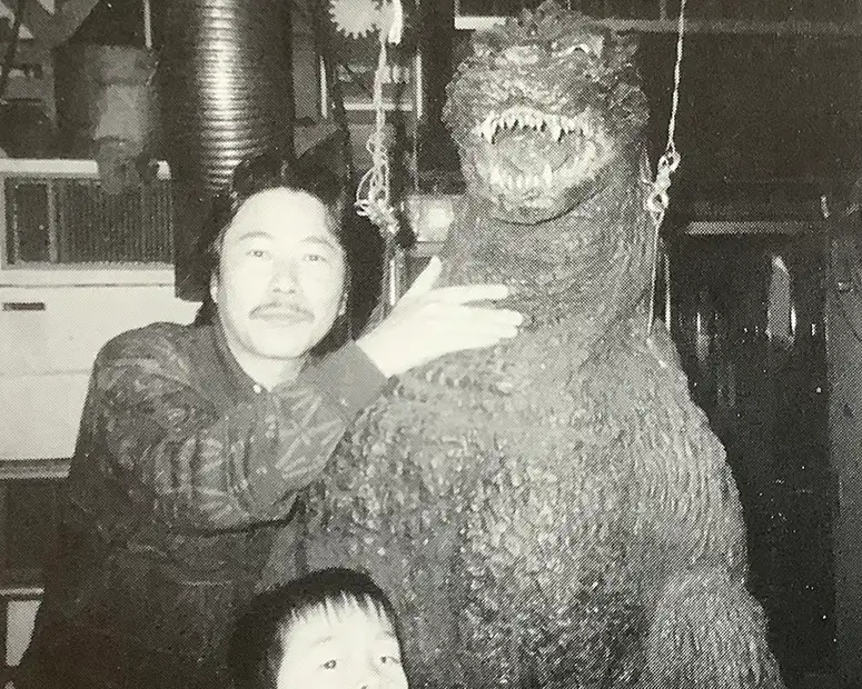 Yuji Sakai with BattoGoji suit in 1994 during filming of Godzilla vs MechaGodzilla